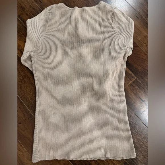 Beige Ribbed Crew Neck Sweater - Picture 2 of 3